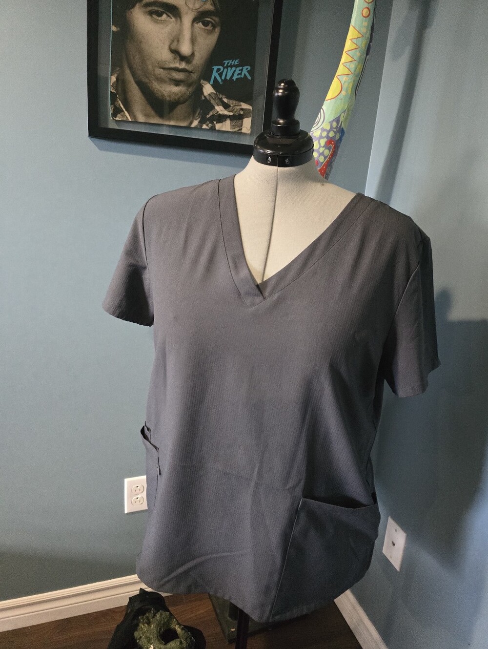 Classic V-Neck Women's scrub Top in Slate Gray